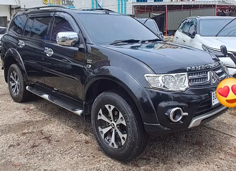 Pajero 2,5 A/T Dakar 4x2 VGT 2015