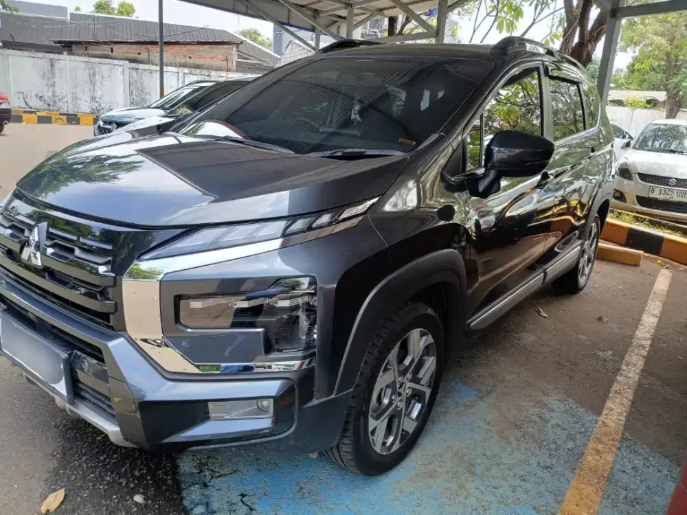 (KM 1O RB 100% ORS) XPANDER CROSS PREMIUM PACKAGE AT MATIC 2024/2025