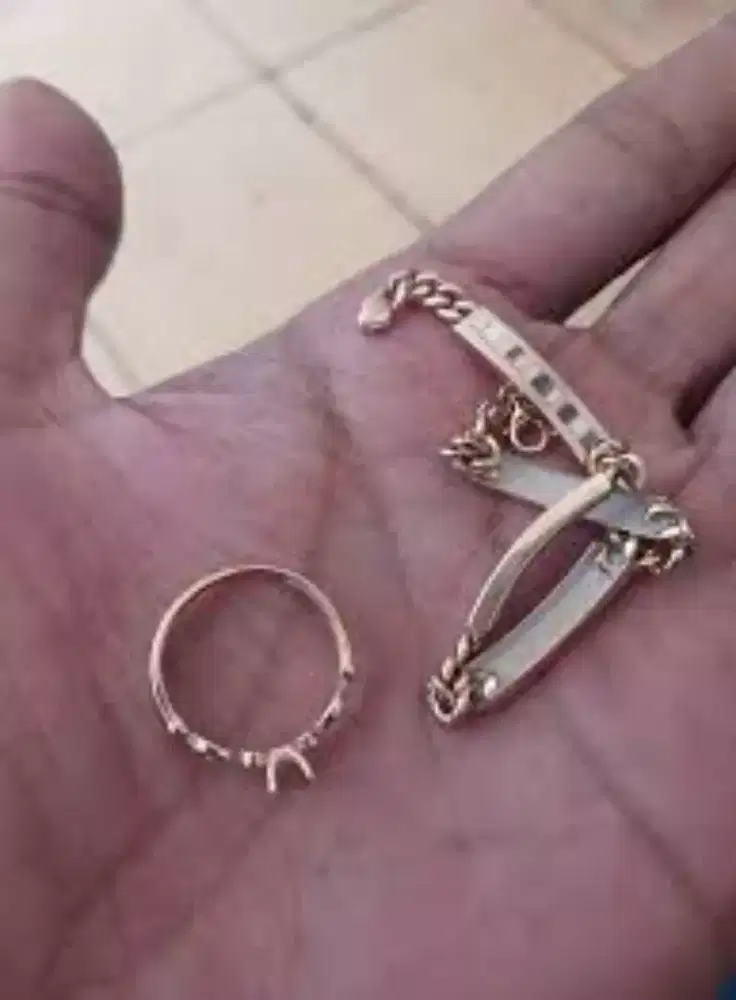 Terima jual beli emas