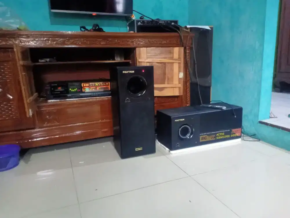Subwoofer polytron 500rebah