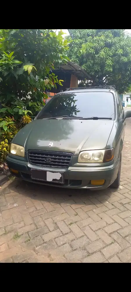 Hyundai Trajet AT 2.0 Bensin