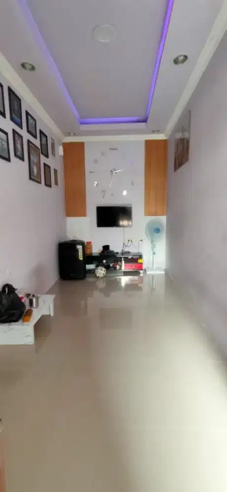 Dijual BU rumah 2 lantai dak atas cor beton