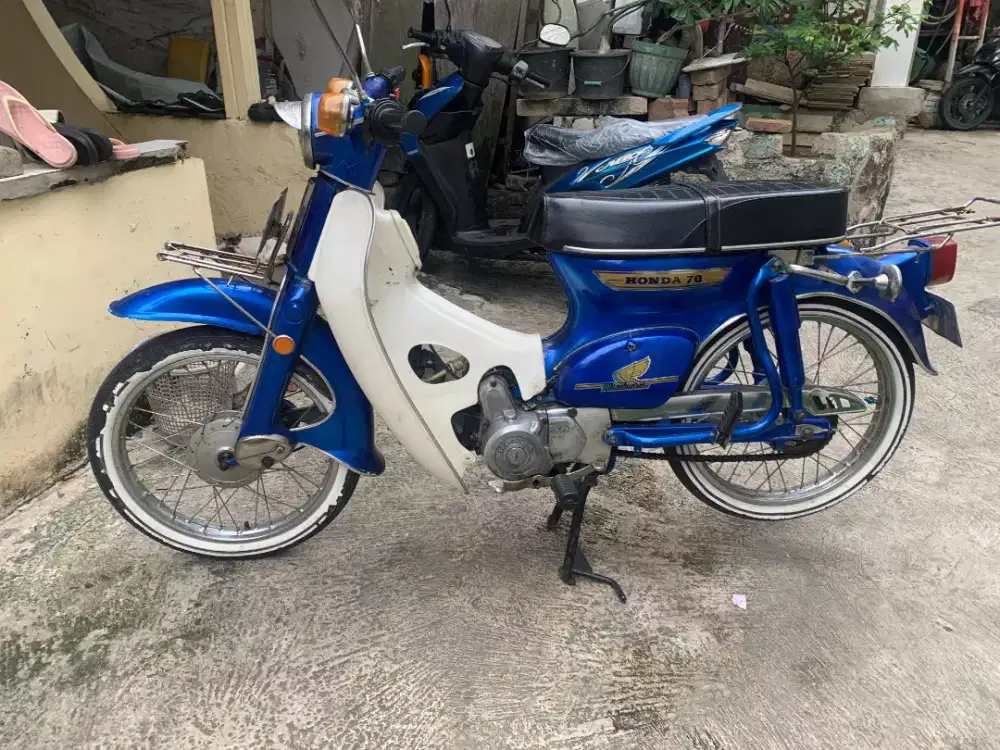 Honda C70 4speed