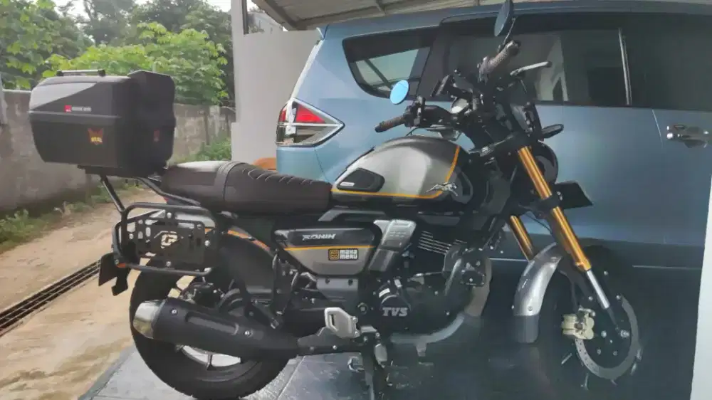 TVS Ronin TD 225cc
