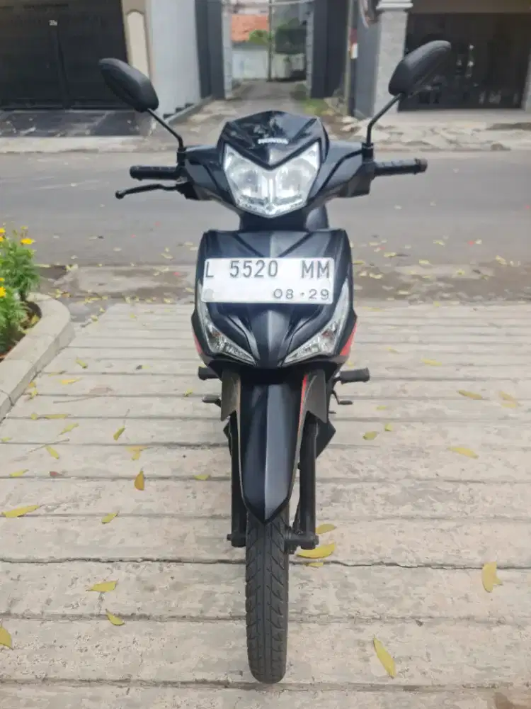 Honda new supra x 125 2019 FI CW km40rb jrg pakai mulus petemon sby