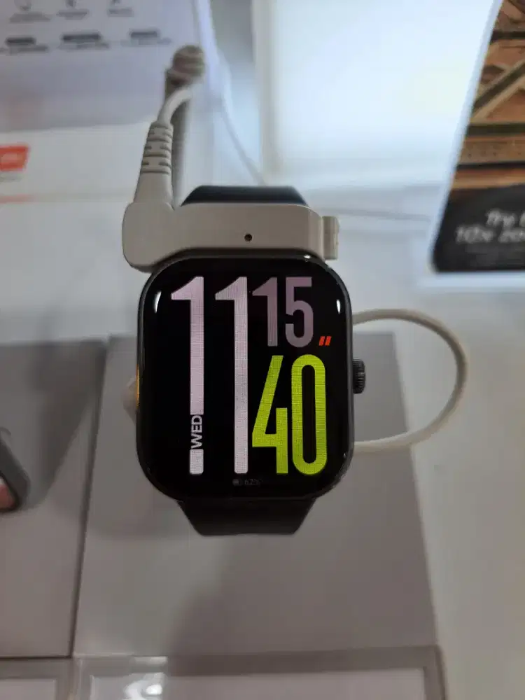 Xiaomi Redmi Watch 5  Layar Amoled 2.07 Dengan Bezel tipis