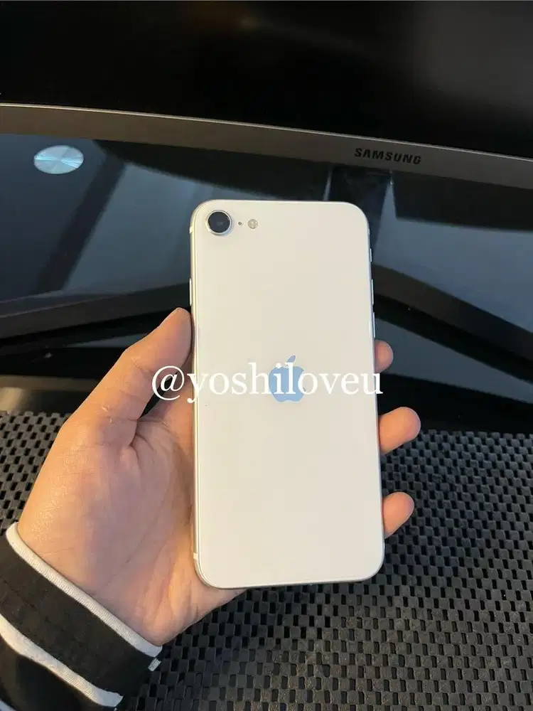 iPhone SE 2 64GB IBOX RESMI