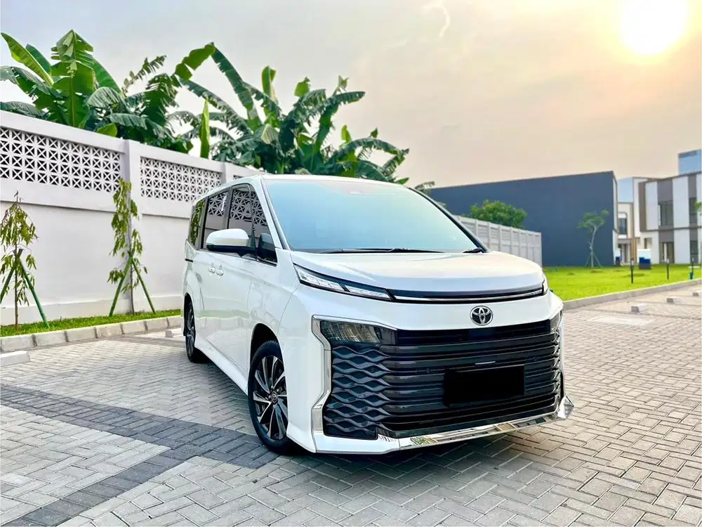 (KM 3 RIBU) Toyota ALL NEW VOXY TSS Putih 2025 BATAL PAKAI GRESS