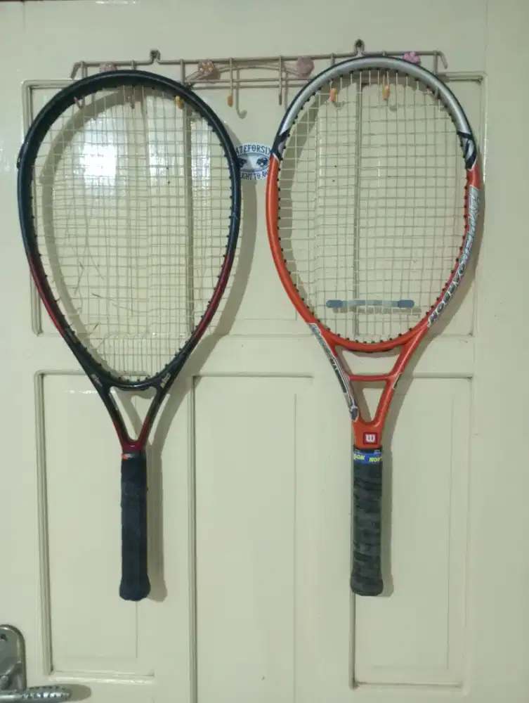 Raket Tenis merk Wilson Hyper Hamer 5.2