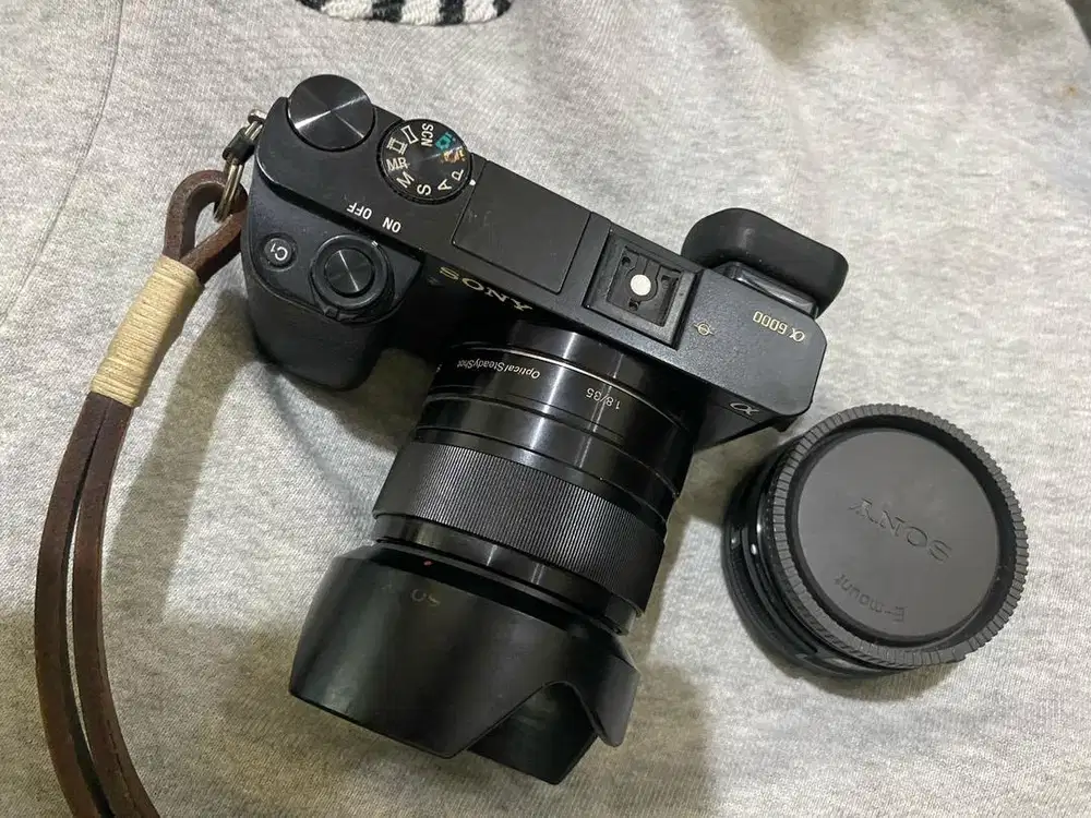Sony A6000 + lensa fix