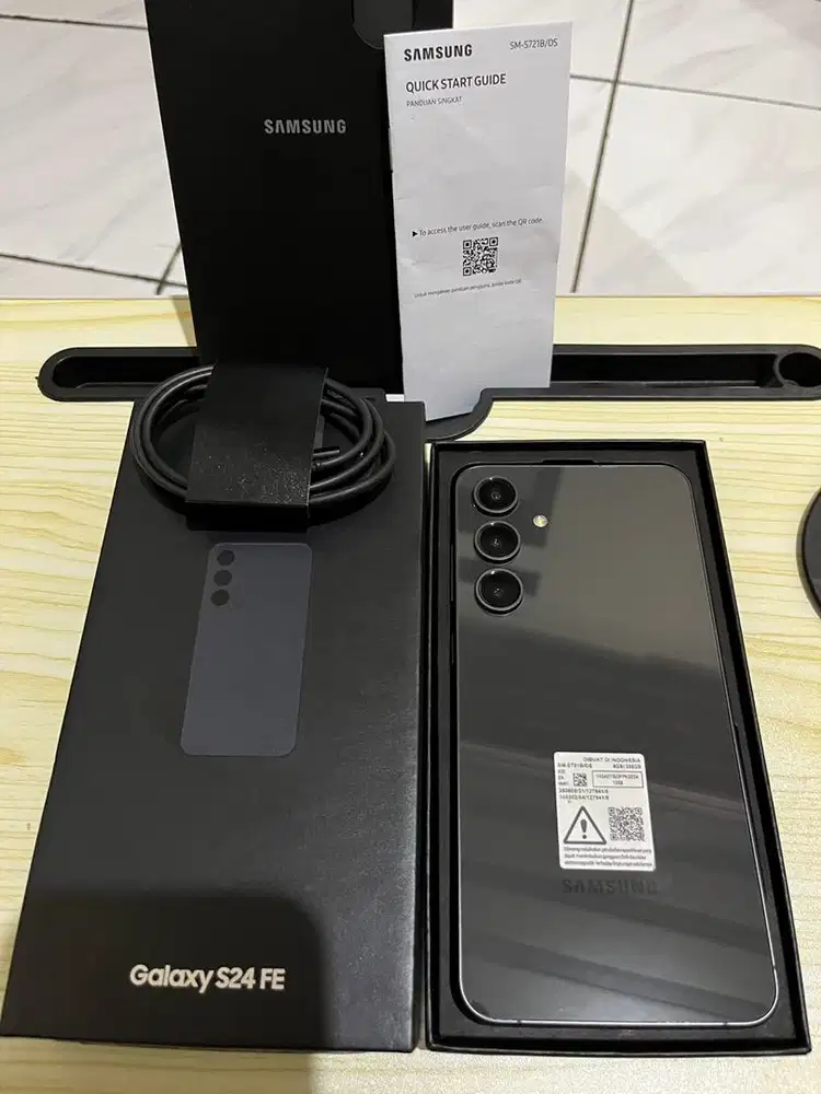 Samsung s24 fe 8/256 hitam