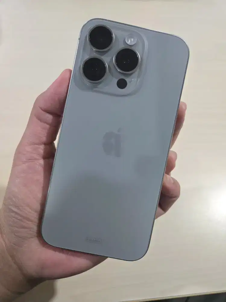 IPHONE 15 PRO 256GB NATURAL TITANIUM