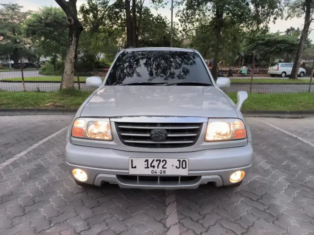 Suzuki Escudo 2.5 AT XL7