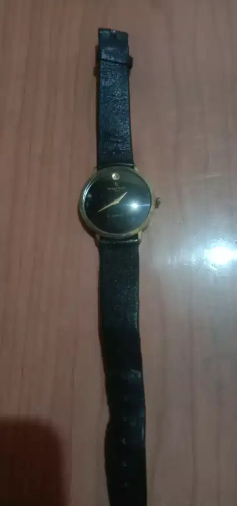 Jam tangan vintage jaques edho 18 k gold