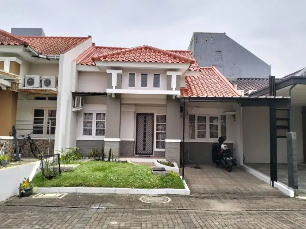 Rumah Siap Huni Di Kota Baru Parahyangan desain Rapi Dan Terawat tinggal Bawa Koper