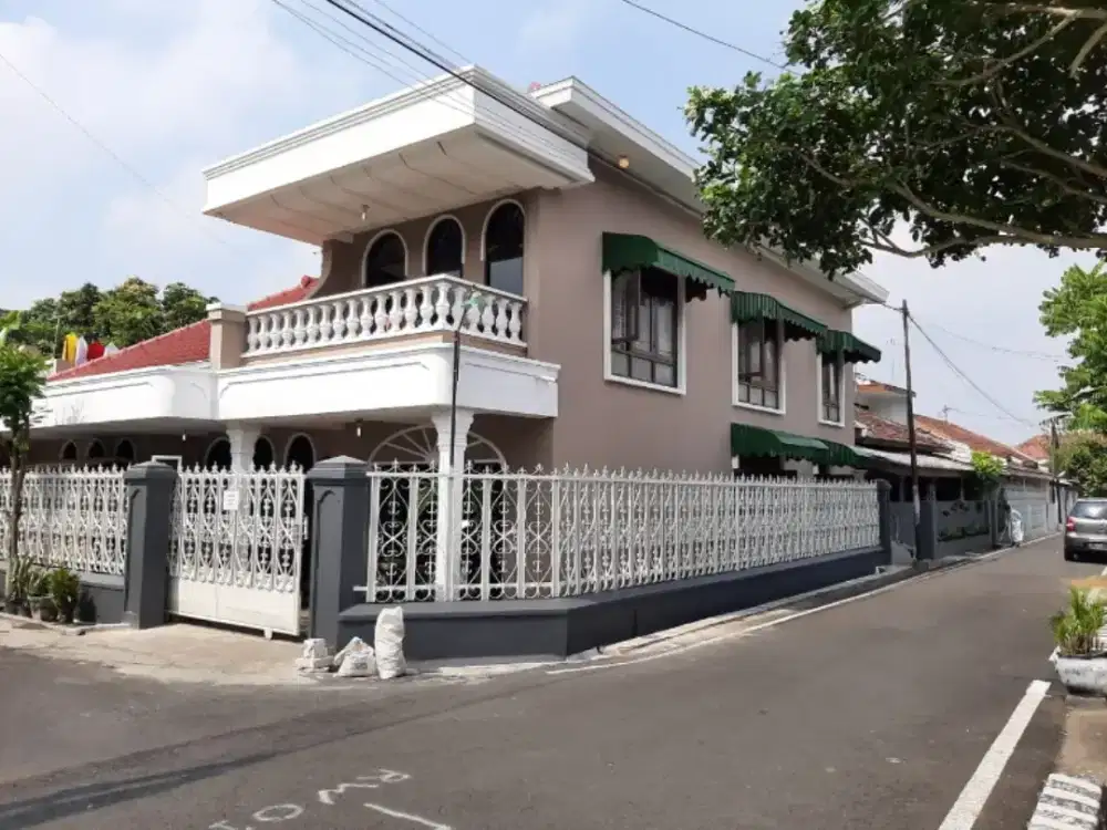 Rumah kost 2 lantai