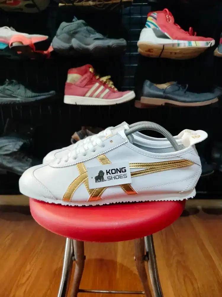 SEPATU ONIITSK TGR MEXICO 66 WHITE RICH GOLD 44