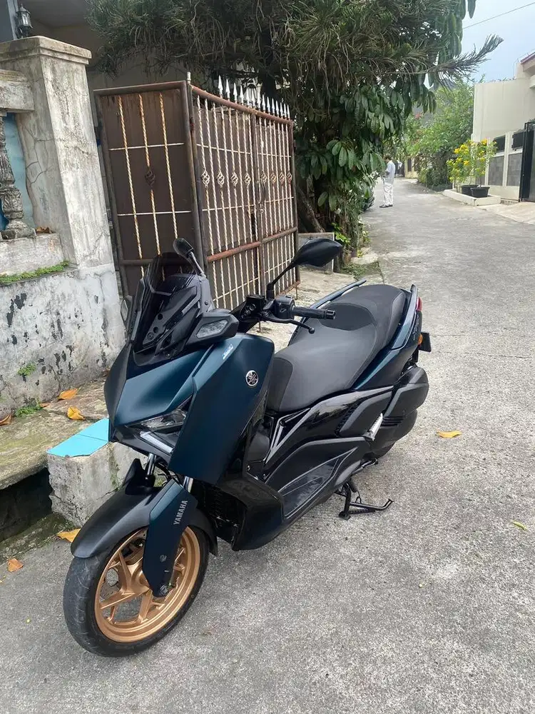 Yamaha Xmax 2023 Connected