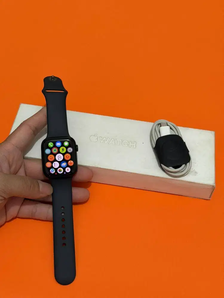 apple watch series 9 45mm BH98%
