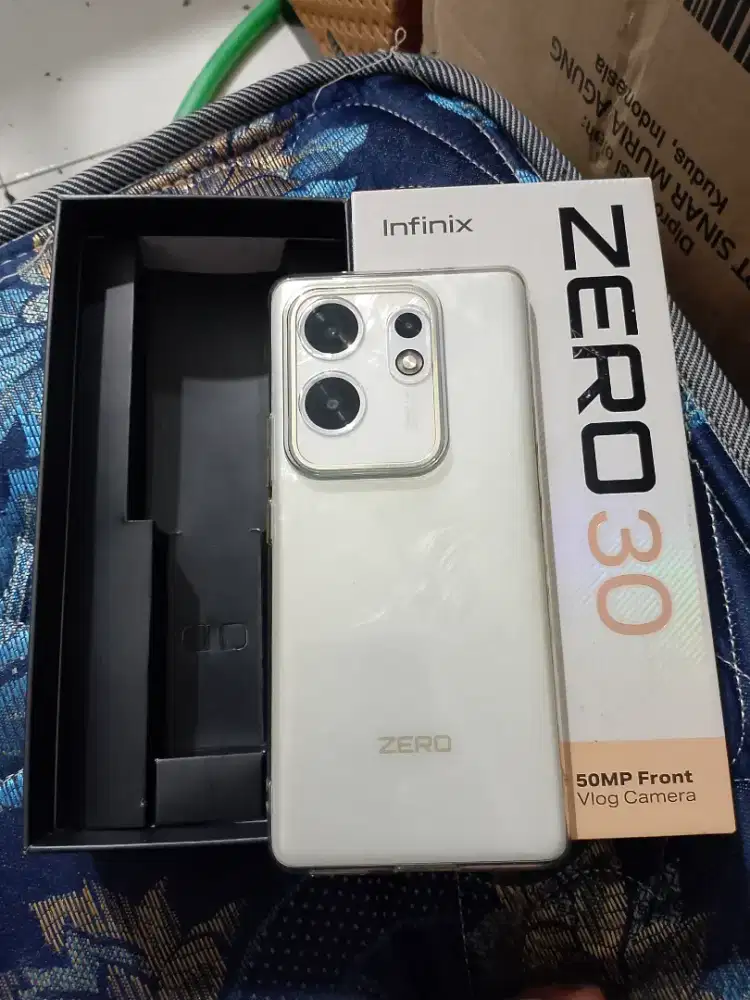 Infinix zero 30 ram 8/128