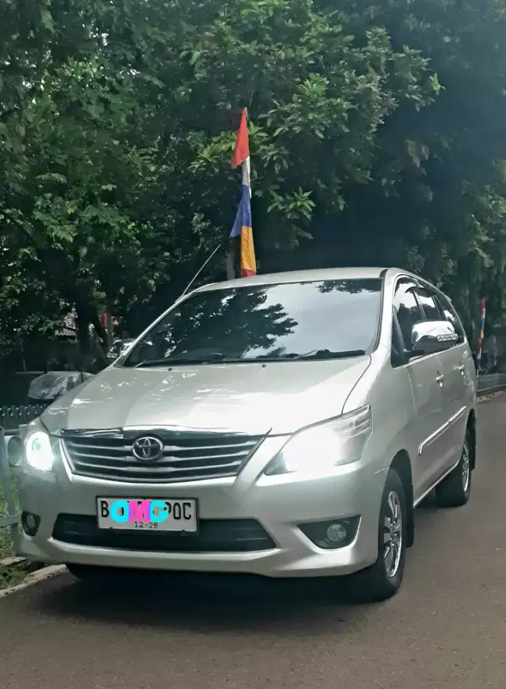 Kijang Innova G Diesel  2012 Istimewa