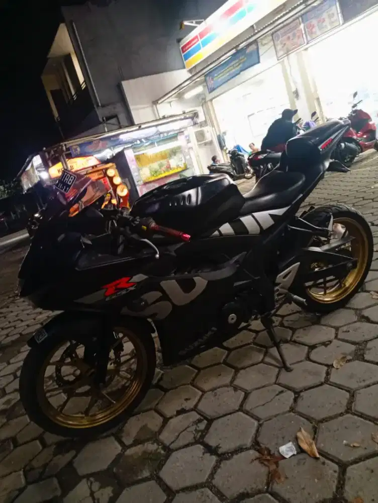 Suzuki GSX  GSX Keyless 2017
