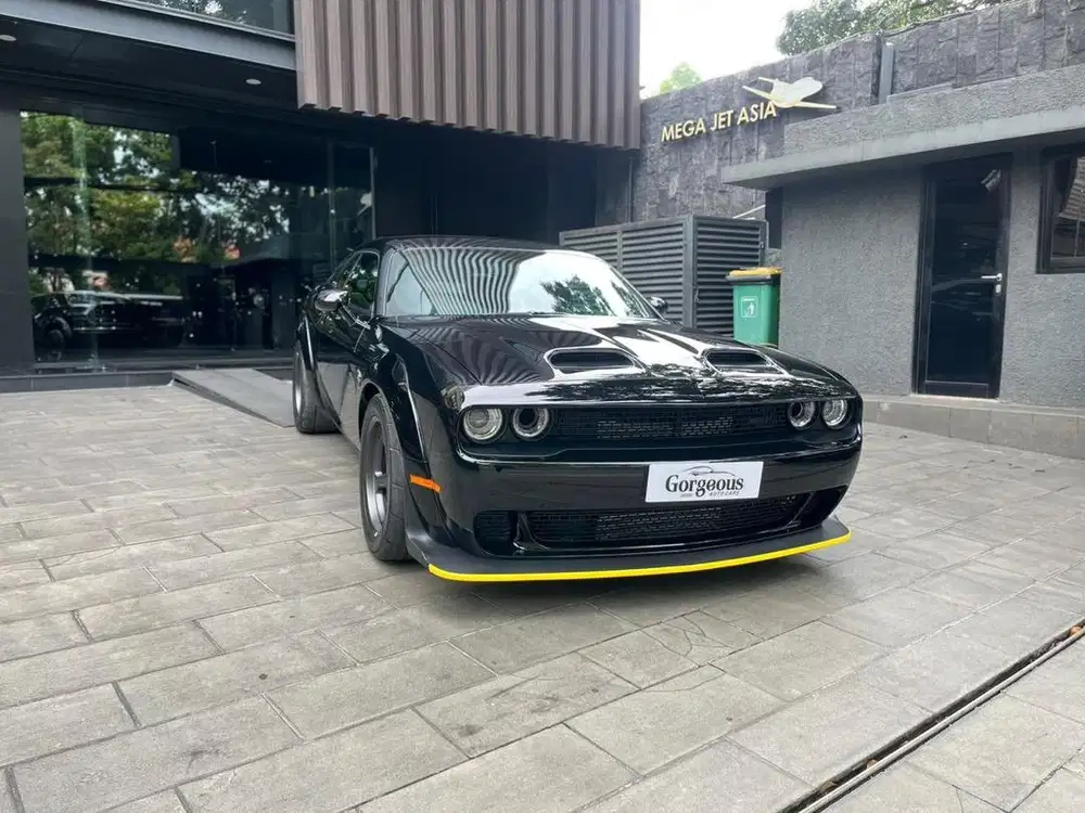 Lowongan Marketing Pria/Wanita Showroom Mobil Mewag