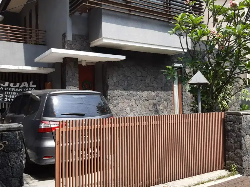 Rumah Mewah Batununggal Buah Batu Bandung | LL031