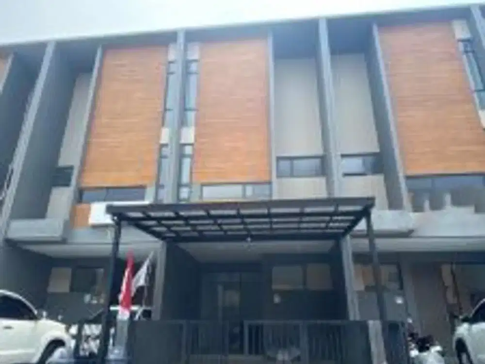 Disewakan Ruko Rukan Ruang Usaha Siap Pakai 2 Lantai Kamar Tidur 4 Bebas Parkir Bebas Banjir Keamanan 24 Jam Akses Tol Tambun Dekat Mall Grand Wisata