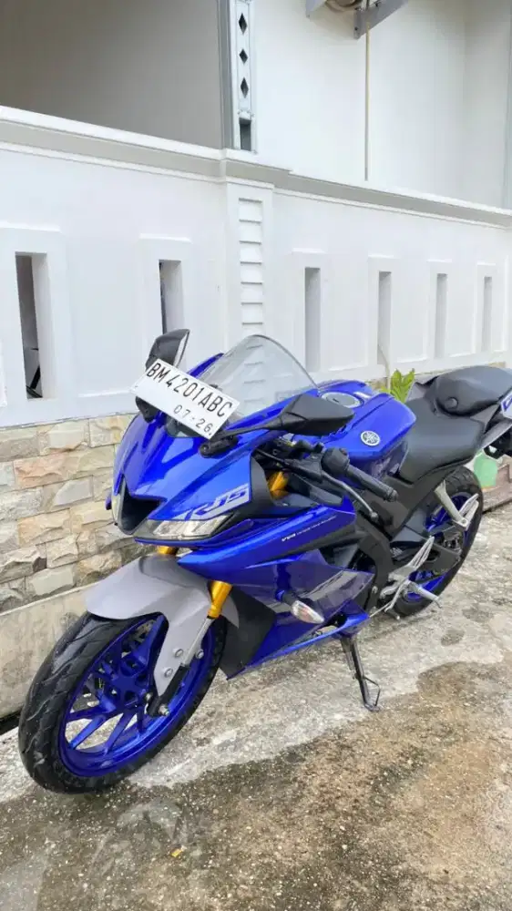 Tangan pertama dari baru