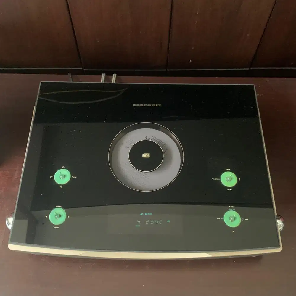 Marantz MR2020 CD Stereo System