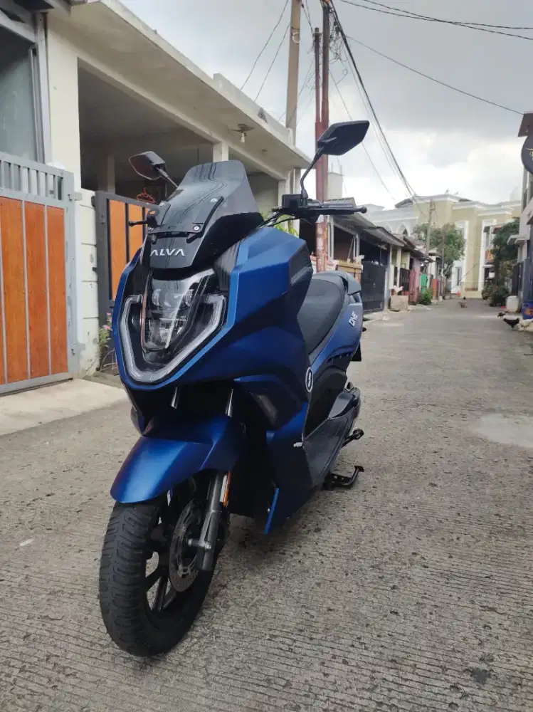 Alva one 2023 biru doff
