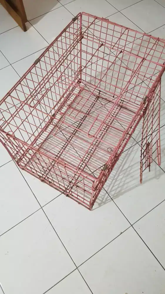Kandang Besi 60 x 40 cm Pink