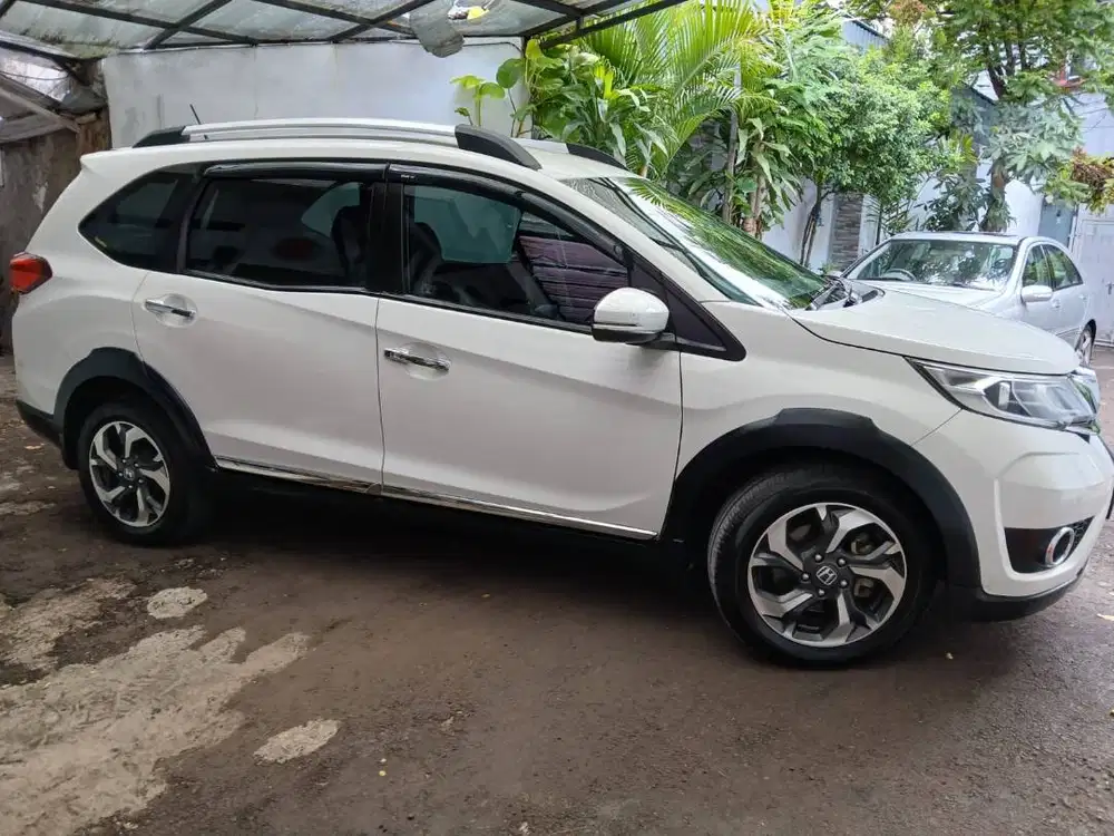 Honda BRV Type E Tahun 2016
