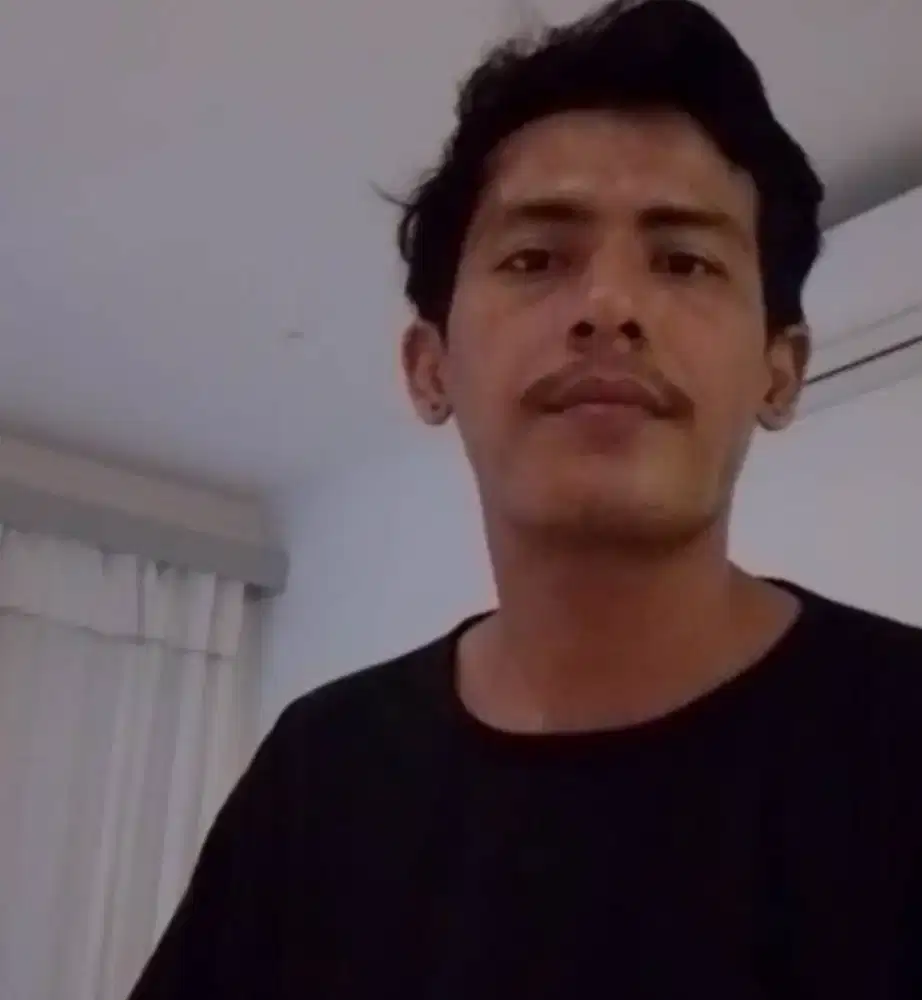 saya lagi nyari kerjaan