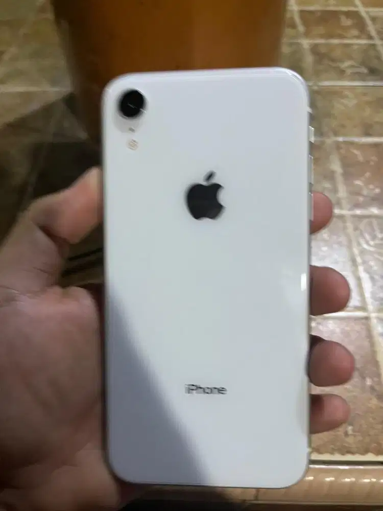 iPhone XR 128GB iBox