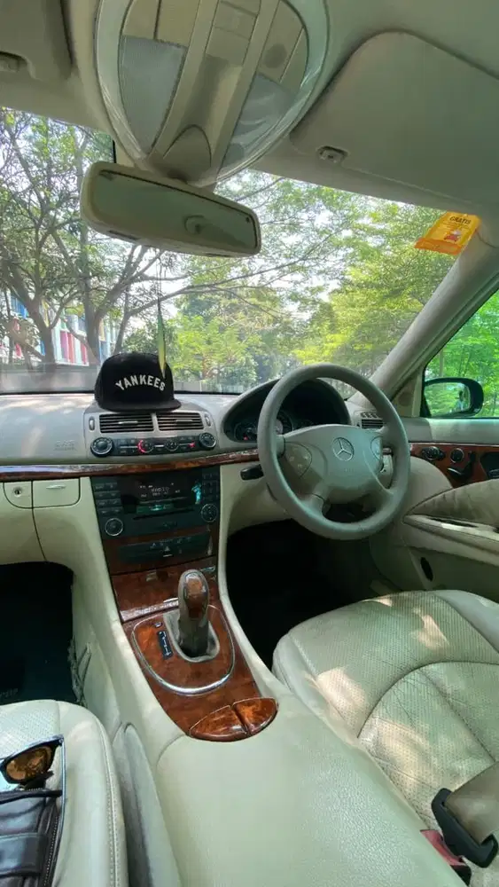 Mercedes-Benz E280 2007 Bensin