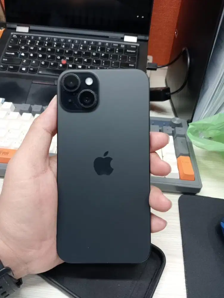 Iphone 15 Plus 128GB Hitam
