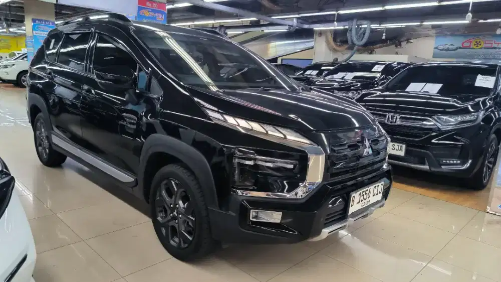 MITSUBISHI XPANDER CROSS 1.5 AT 2023 KM 15 RIBU KONDISI ISTIMEWA