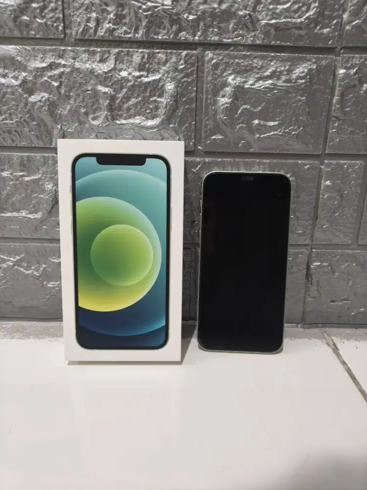 Second Iphone 12 128GB Green mulus 99%