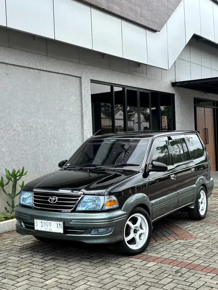 Kijang krista new model AT mulus