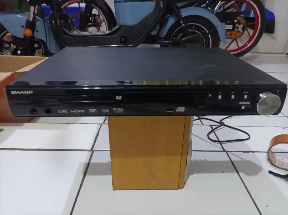 Player hometheater merk sharp