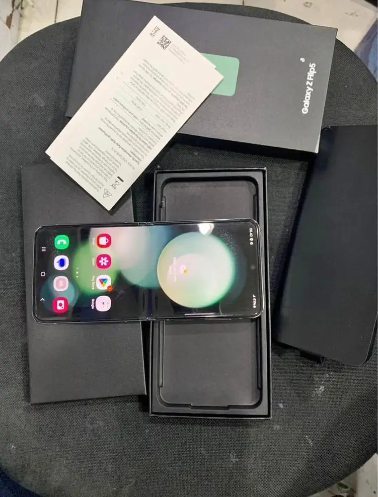 Samsung Z Flip 5 8/256