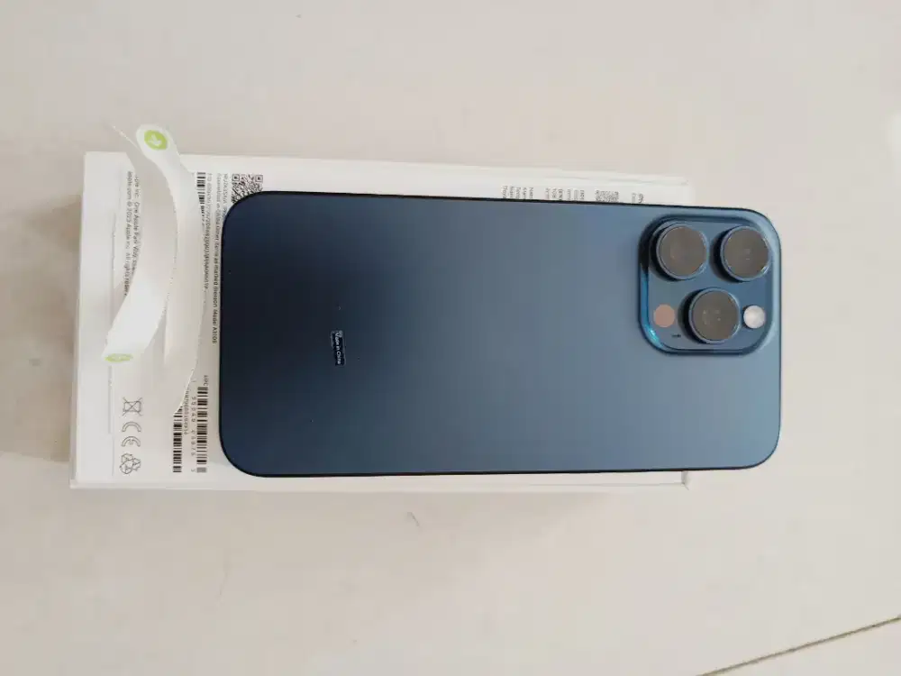 iphone 15 pro max 256 GB Resmi Fullset Bonus Adapter