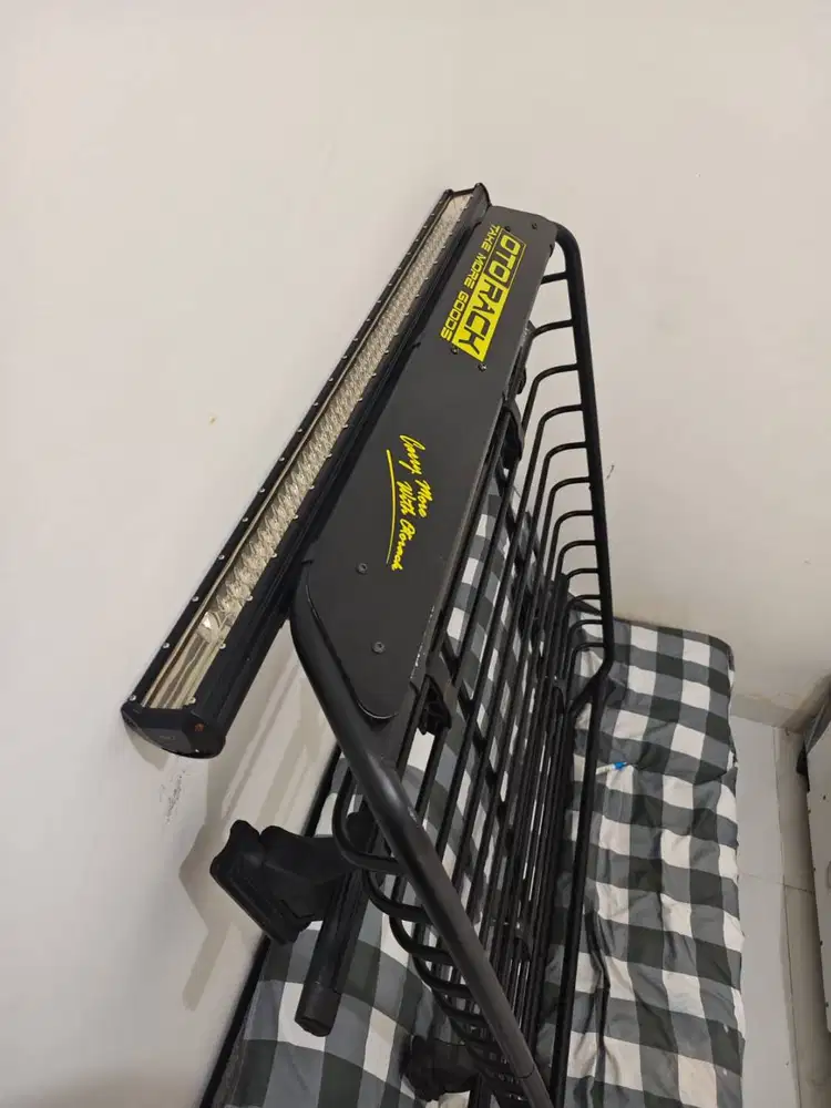 Roof rack OtoRack + Led Light Bar