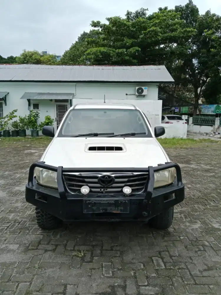 Toyota Hilux E Double Cabin Diesel Solar Manual 2015 Plat BB