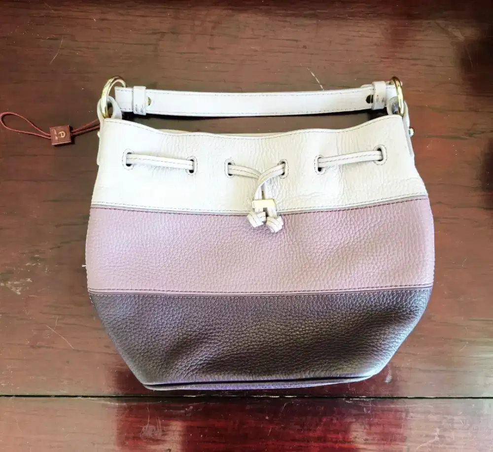 Tas Aigner Pembelian Eropa