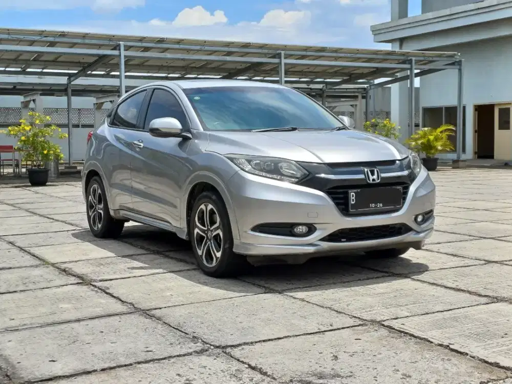 TDP 9 jt Honda HRV 1.8 Prestige At 2016 Pajak Panjang 1th