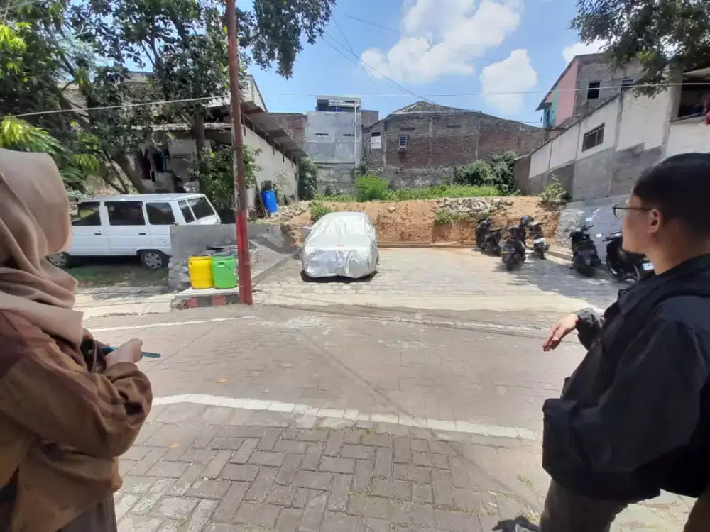 RUMAH PESAN BANGUN SHM TENGAH KOTA
