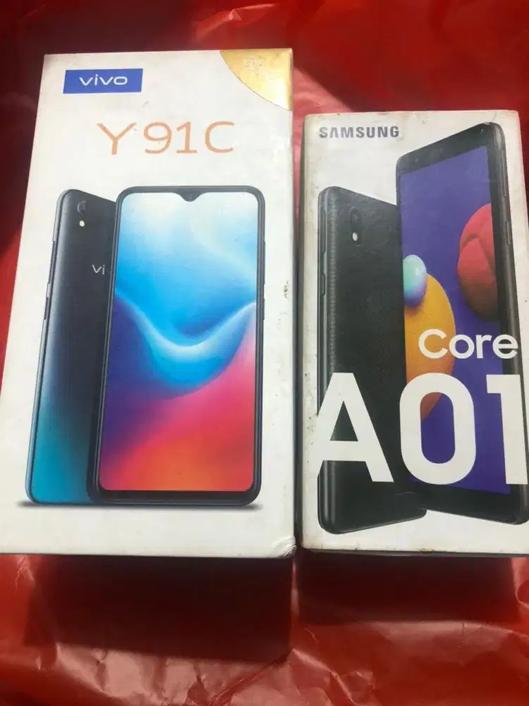 Jual 2 hp harga di 550000 aja negoin tipis